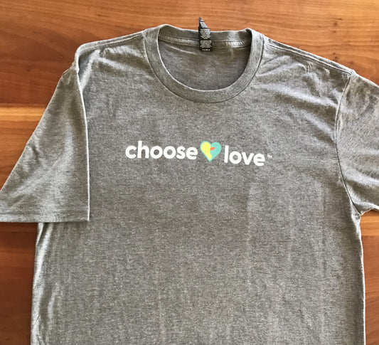 Unisex Choose Love Short-Sleeve Crewneck shirt (Grey Frost)