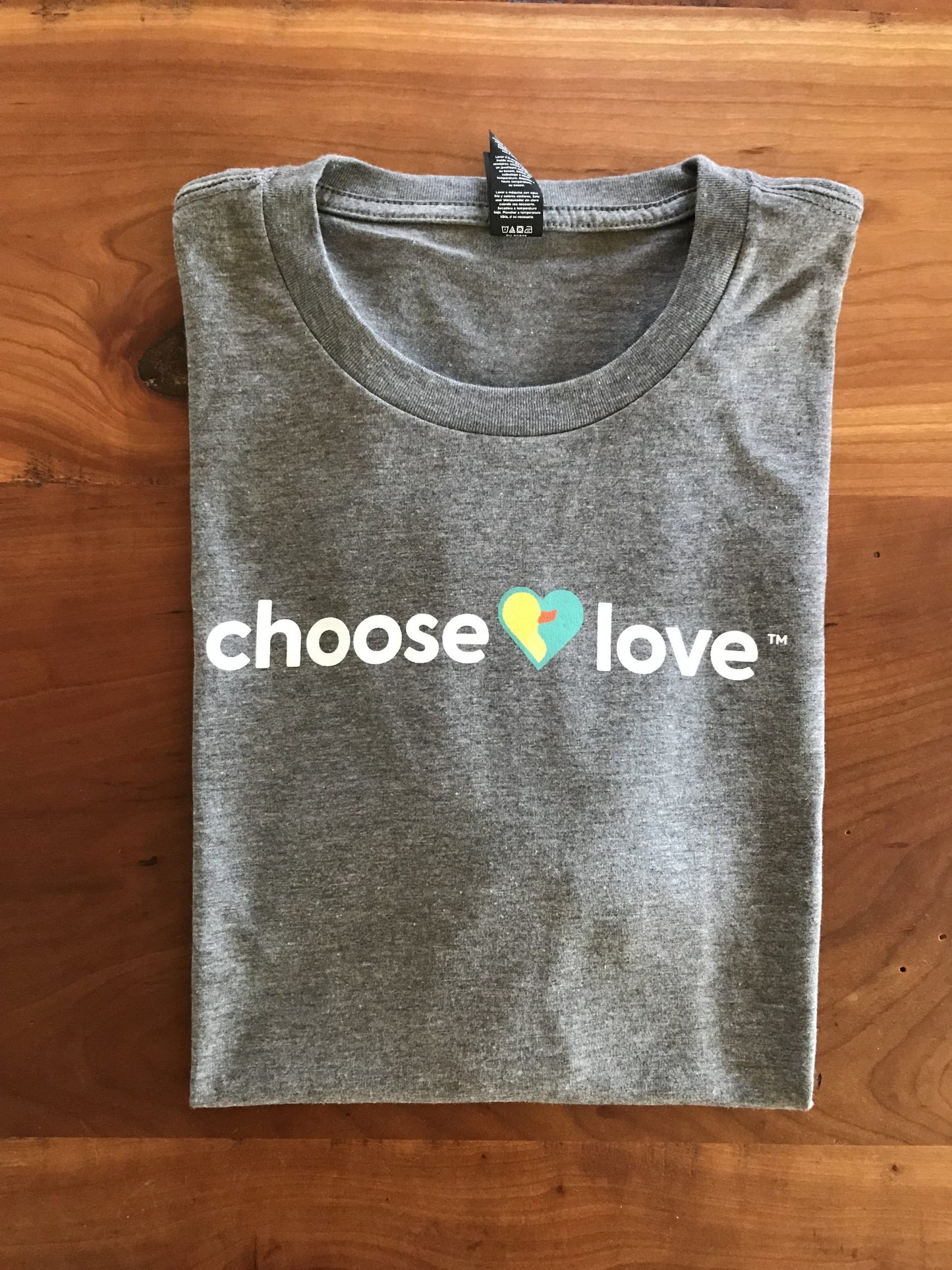 Unisex Choose Love Short-Sleeve Crewneck shirt (Grey Frost)